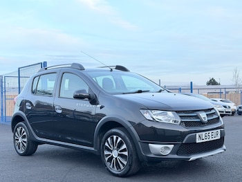 Used Dacia Sandero Stepway 2015 for sale - 78176619: Photo
