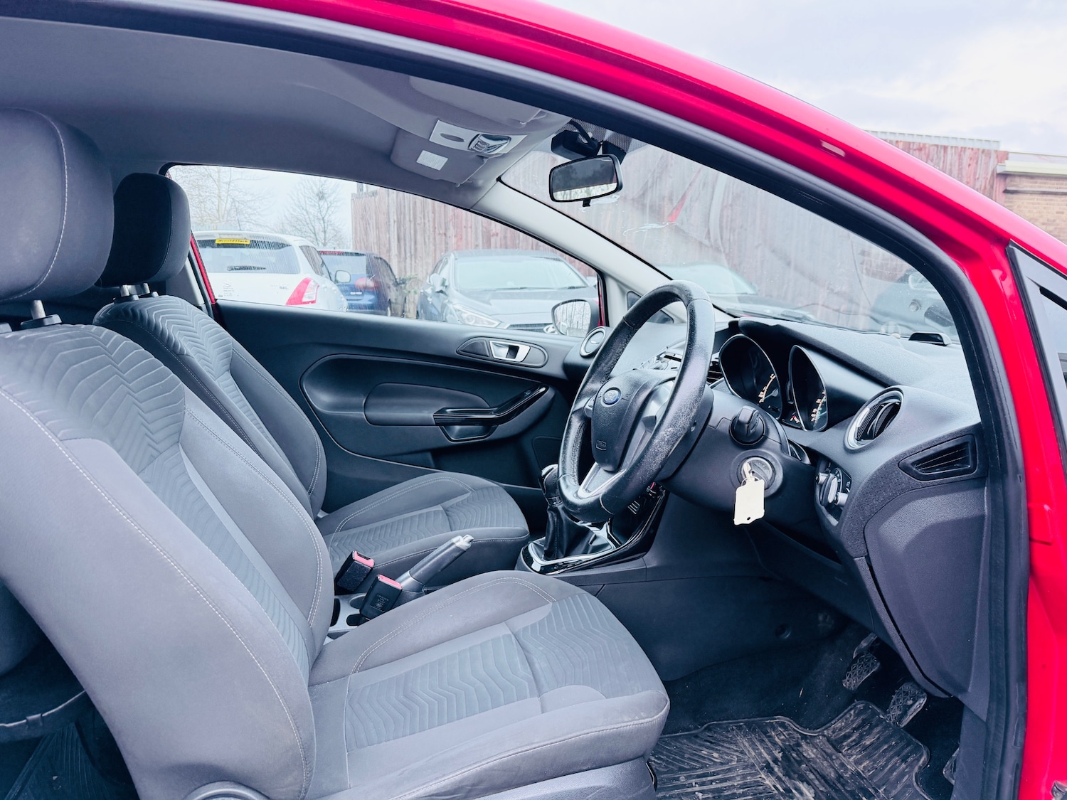 Used Ford Fiesta 2013 for sale - 77027856: Photo 9