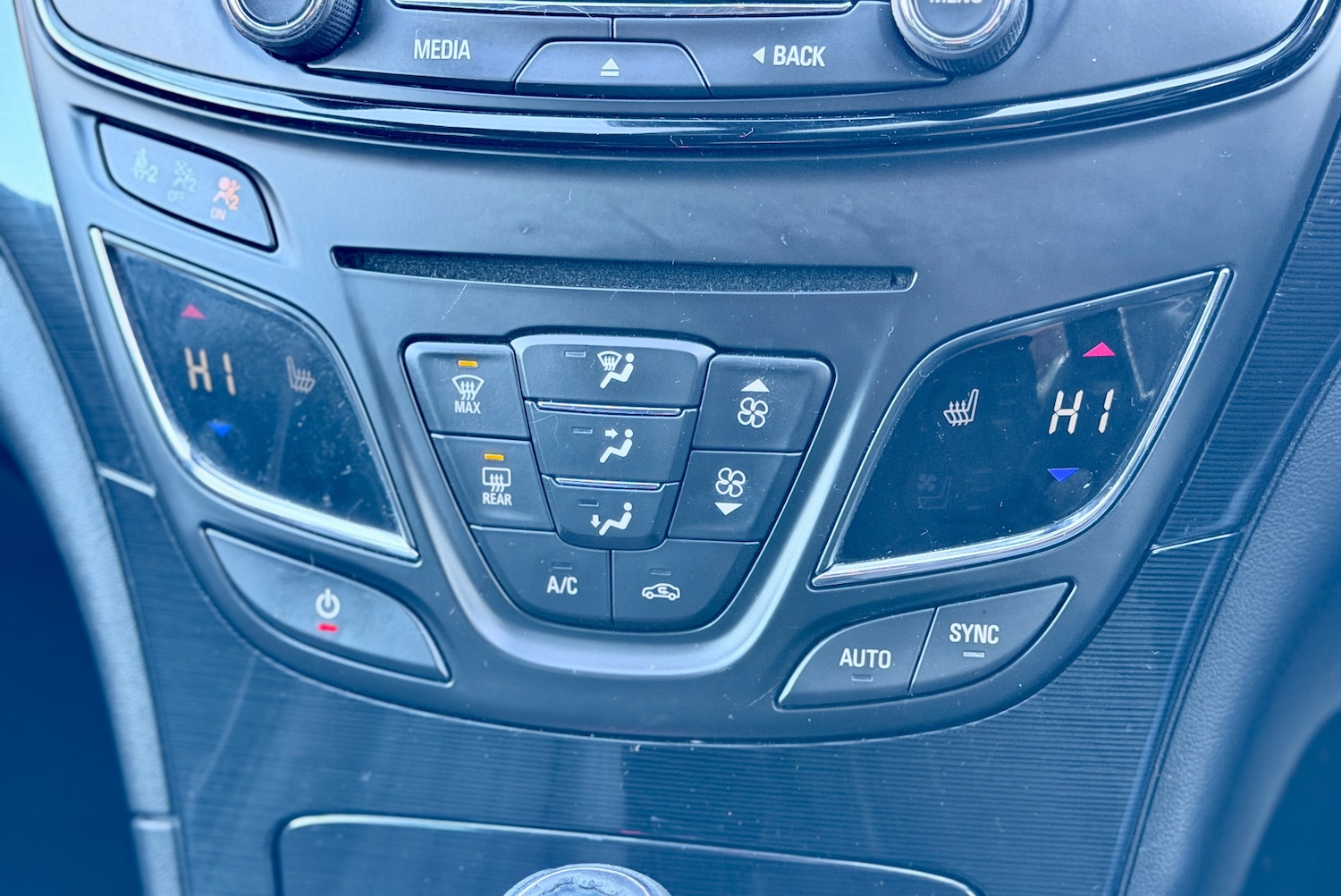 Used Vauxhall Insignia 2015 for sale - 76736721: Photo 13