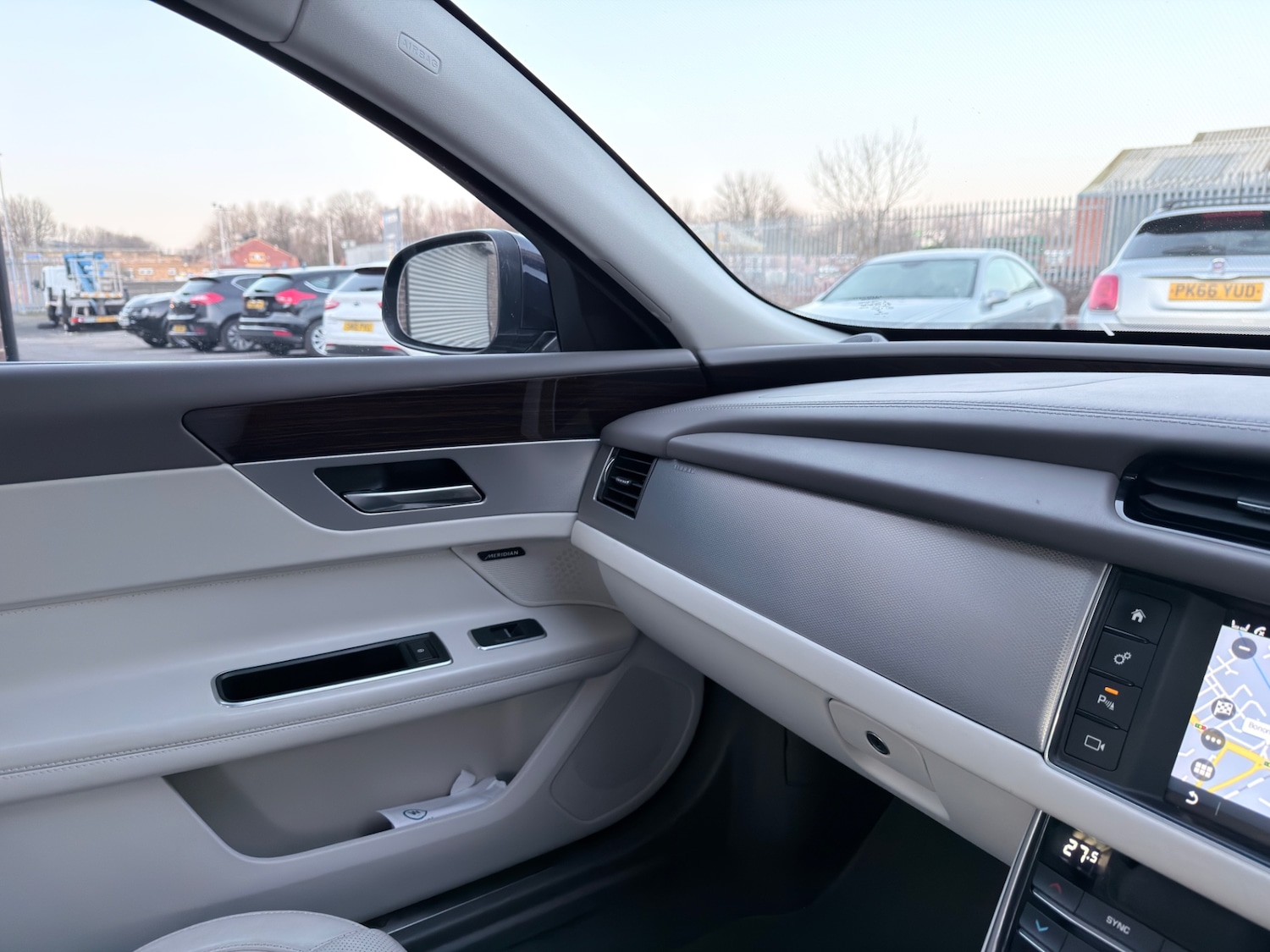 Used Jaguar XF 2016 for sale - 77736255: Photo 16