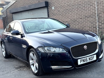 Used Jaguar XF 2016 for sale - 77736255: Photo