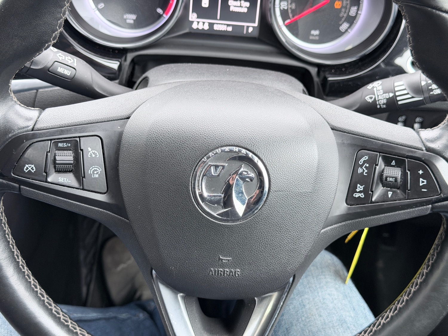 Used Vauxhall Astra 2015 for sale - 77632544: Photo 11