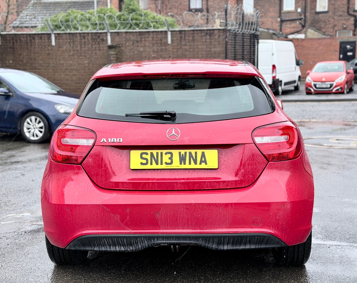 Used Mercedes-Benz A-Class 2013 for sale - 77477978: Photo 5