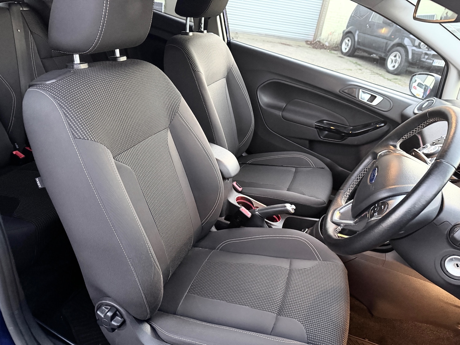 Used Ford Fiesta 2016 for sale - 77090174: Photo 11