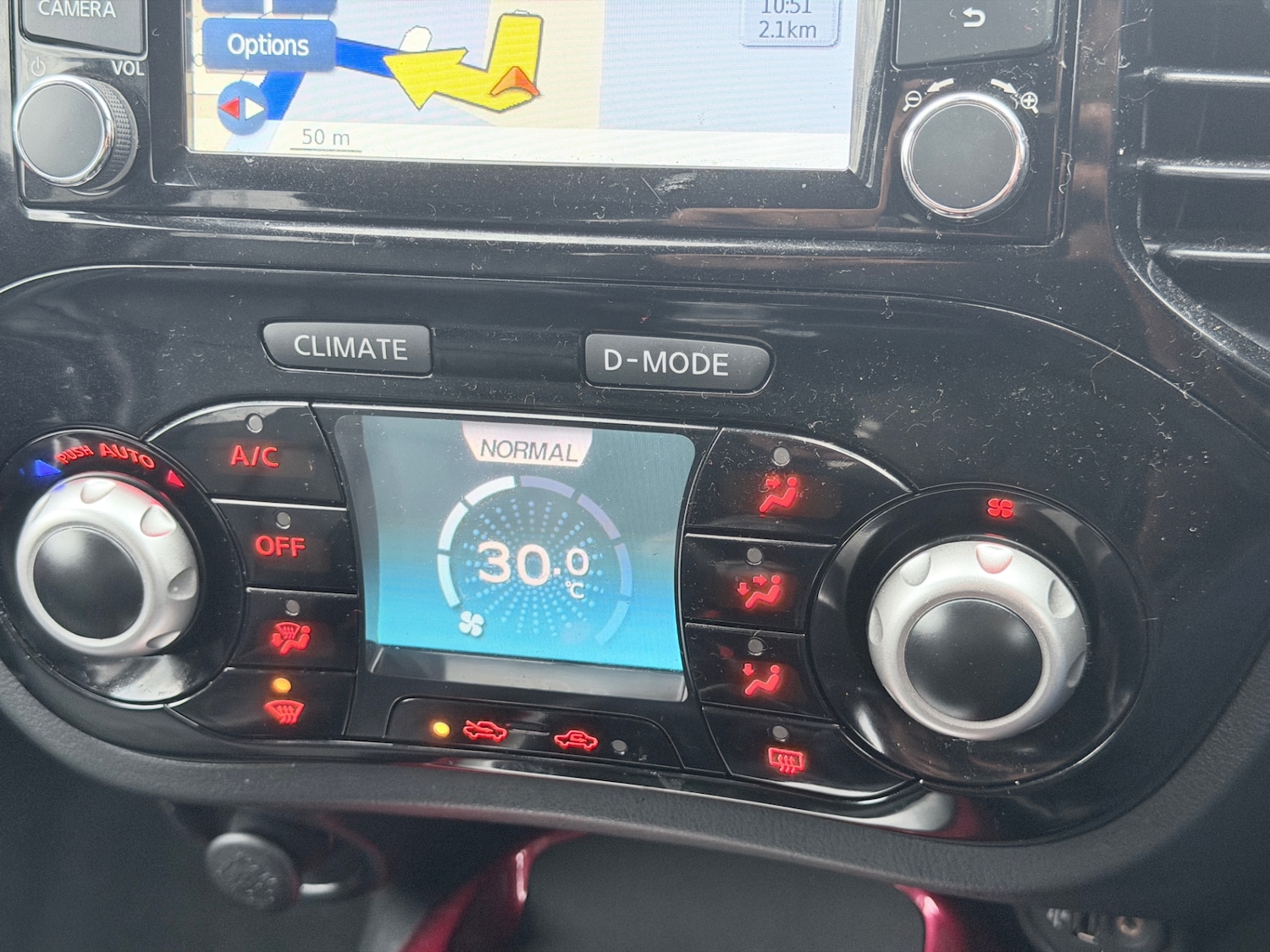 Used Nissan Juke 2013 for sale - 77283081: Photo 16