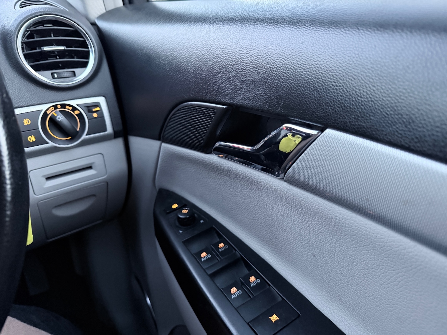 Used Vauxhall Antara 2013 for sale - 76908277: Photo 19