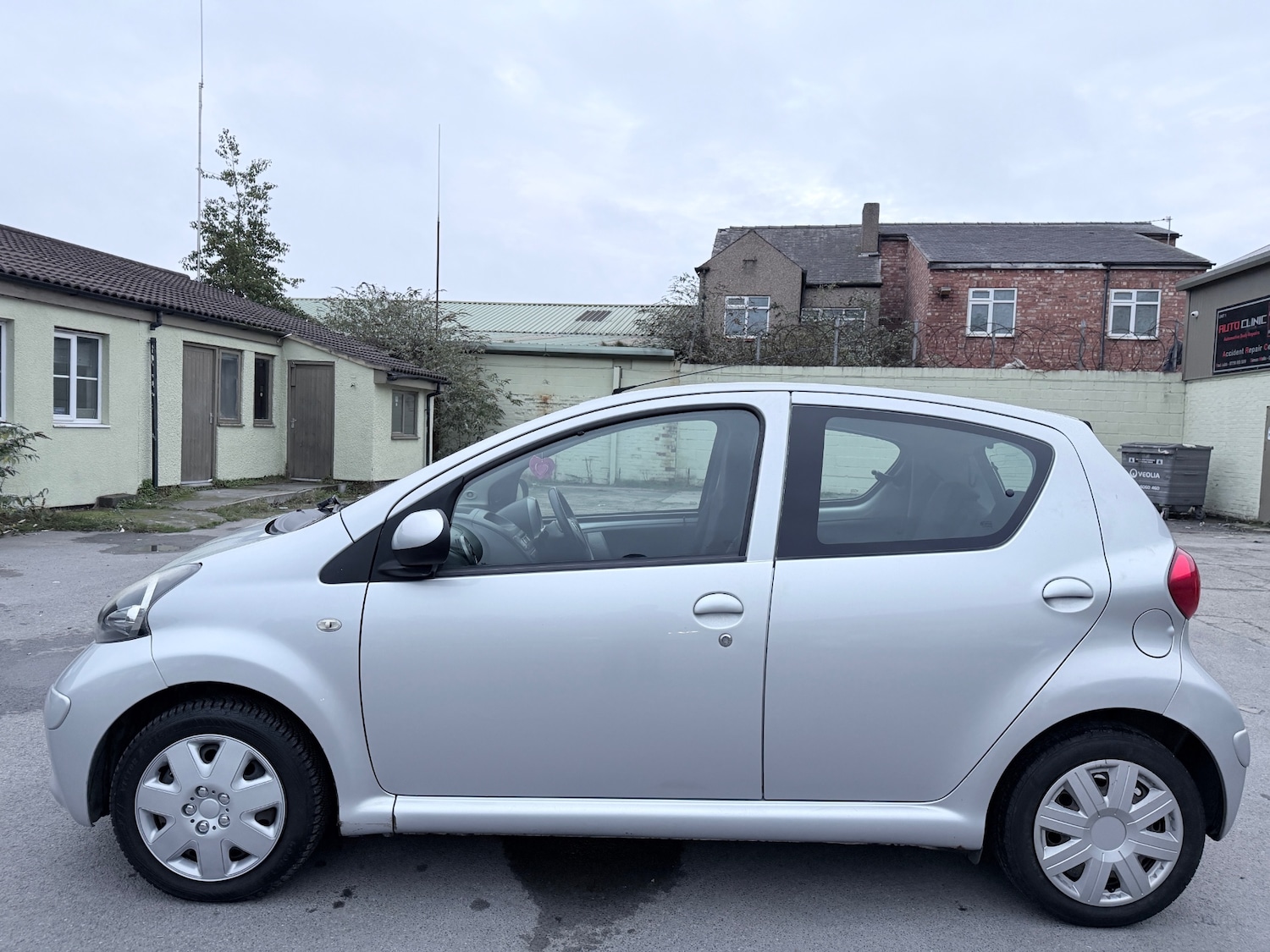 Used Toyota AYGO 2007 for sale - 76527433: Photo 4
