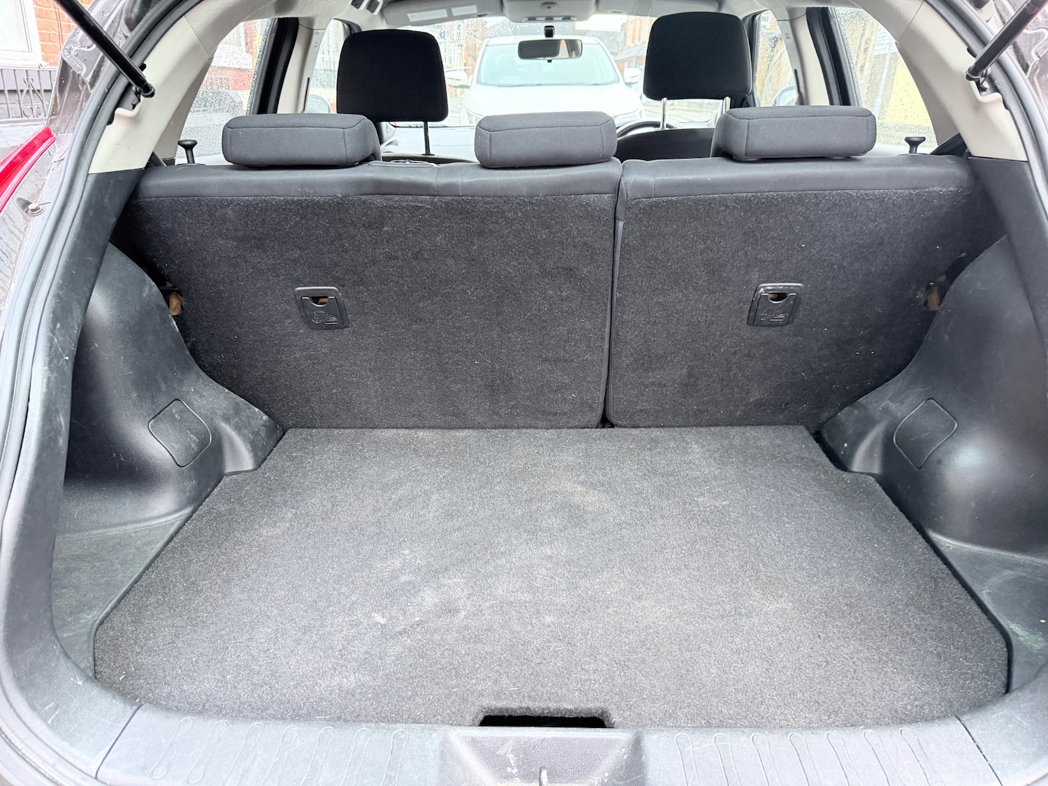 Used Nissan Juke 2012 for sale - 76615879: Photo 25