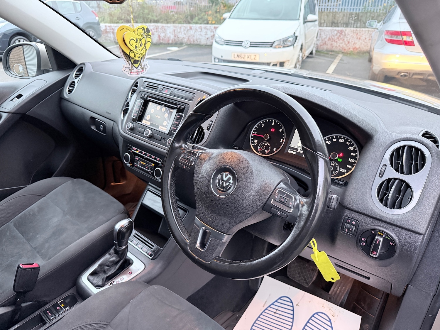 Used Volkswagen Tiguan 2014 for sale - 76536955: Photo 11