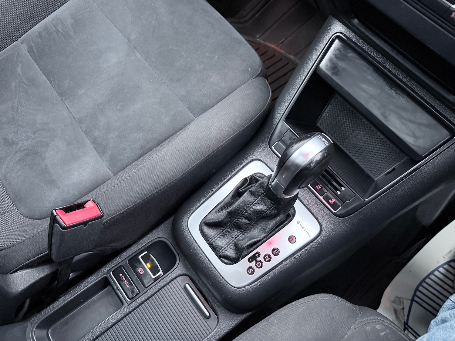 Used Volkswagen Tiguan 2014 for sale - 76536955: Photo 16