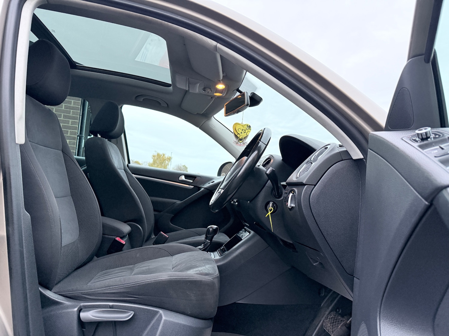 Used Volkswagen Tiguan 2014 for sale - 76536955: Photo 9