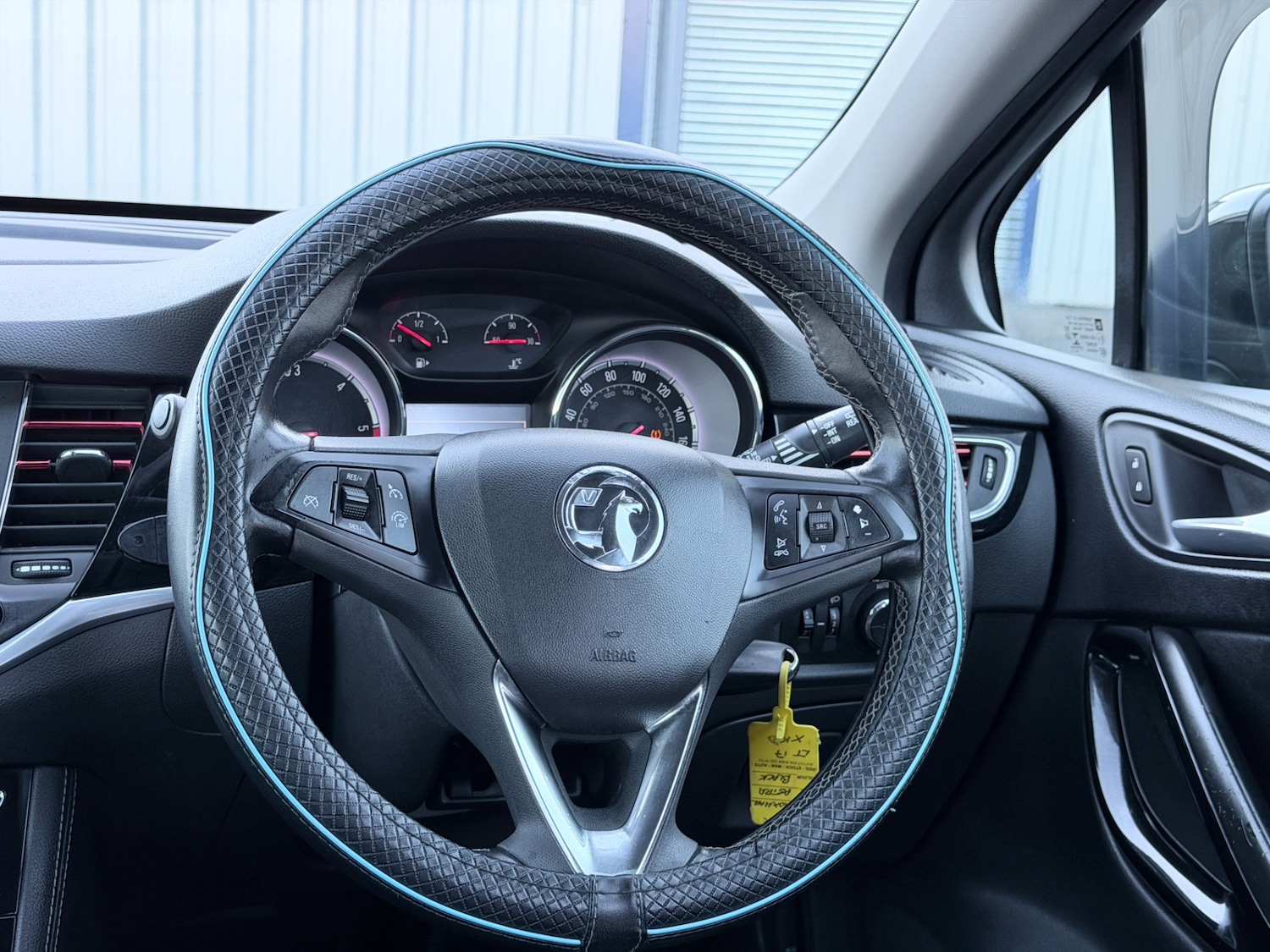 Used Vauxhall Astra 2017 for sale - 78127272: Photo 17