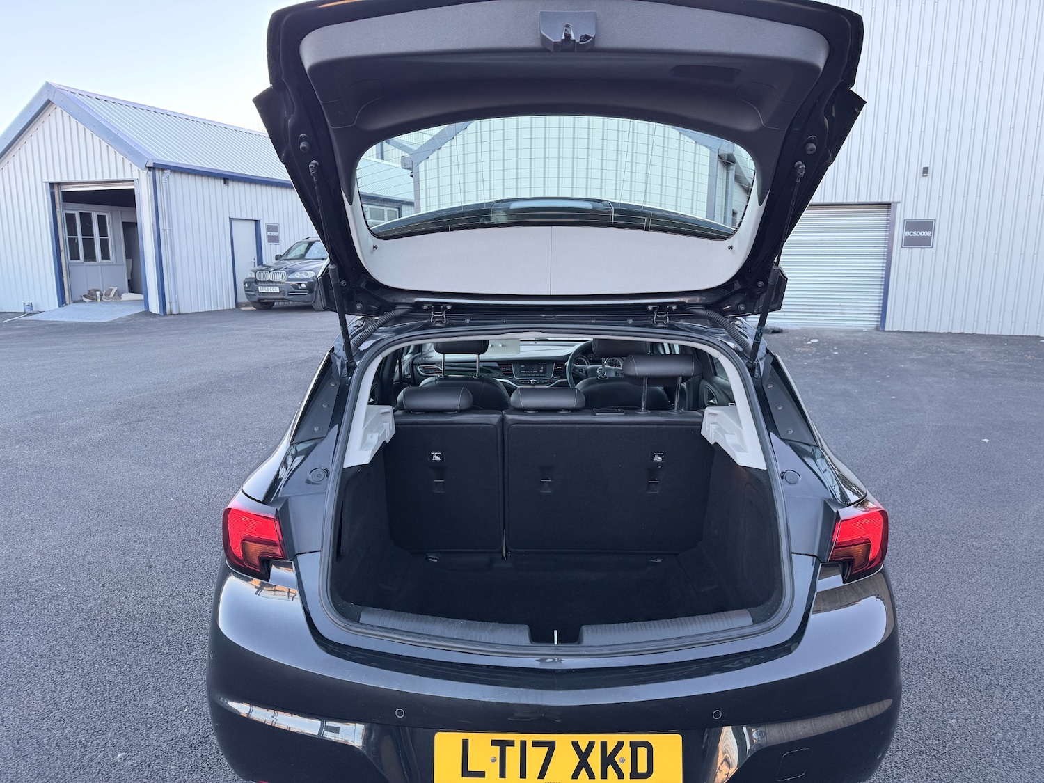 Used Vauxhall Astra 2017 for sale - 78127272: Photo 25