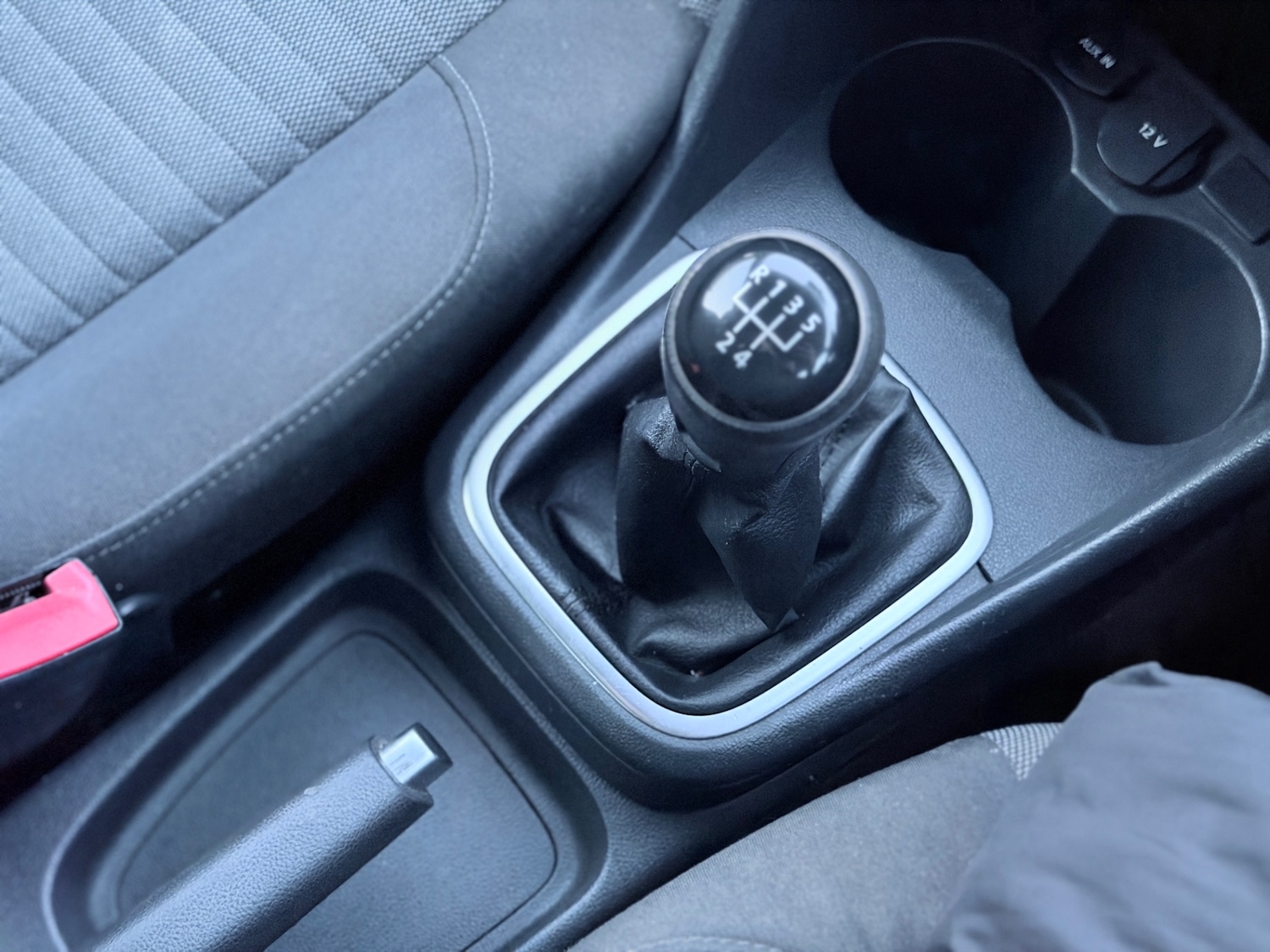 Used Volkswagen Polo 2013 for sale - 77313889: Photo 15