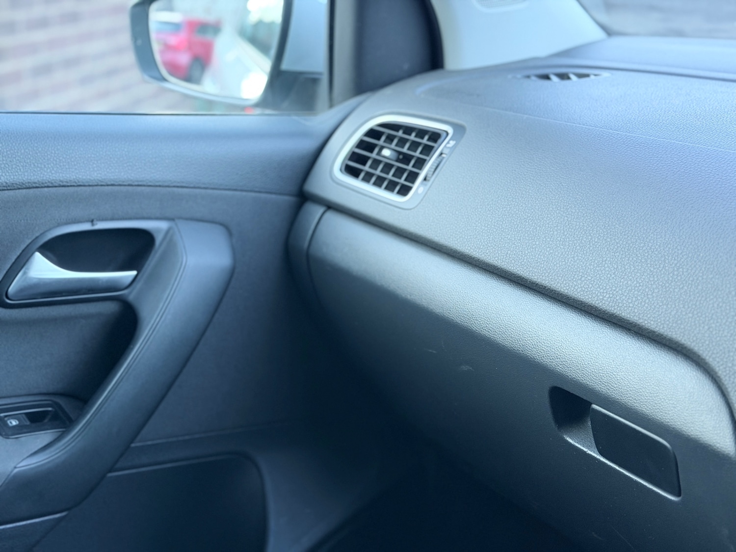 Used Volkswagen Polo 2013 for sale - 77313889: Photo 16