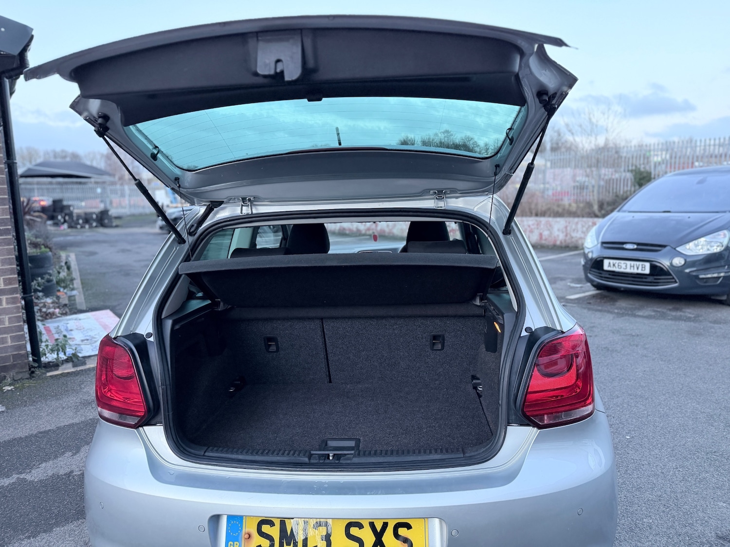 Used Volkswagen Polo 2013 for sale - 77313889: Photo 28