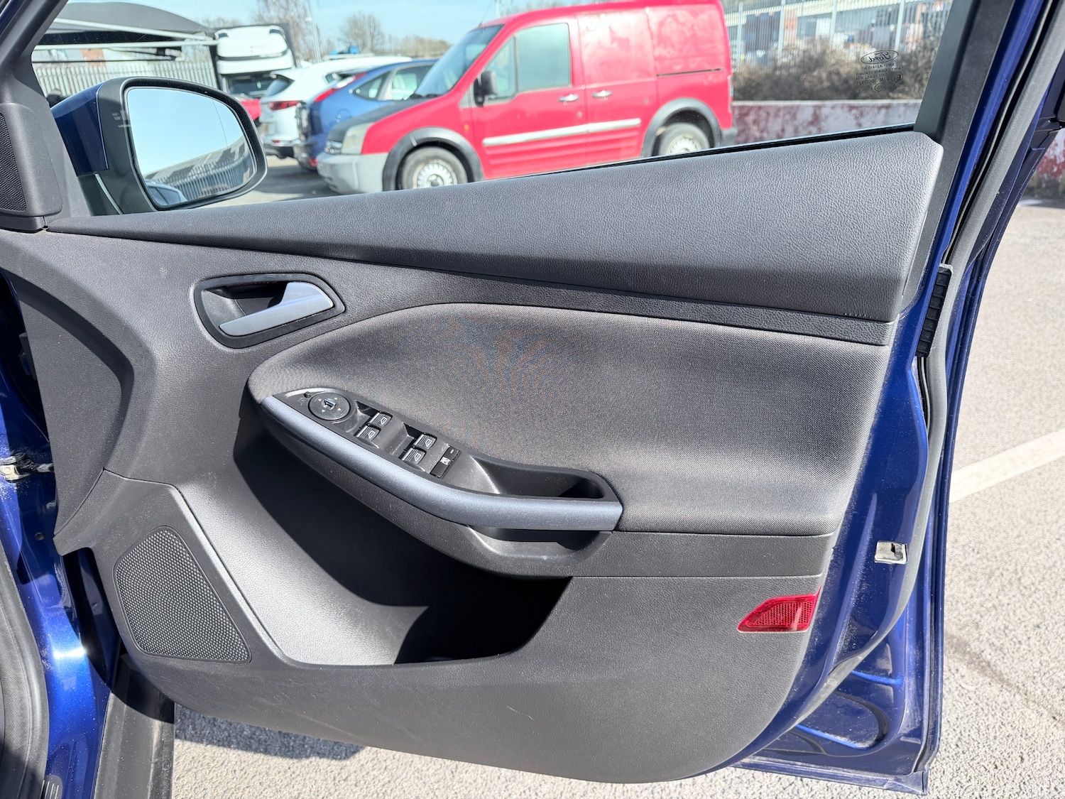 Used Ford Focus 2014 for sale - 77938520: Photo 16