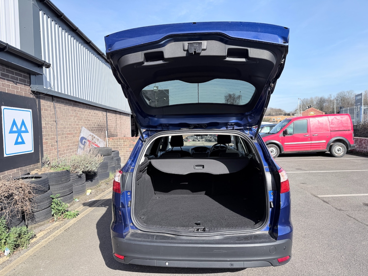 Used Ford Focus 2014 for sale - 77938520: Photo 24