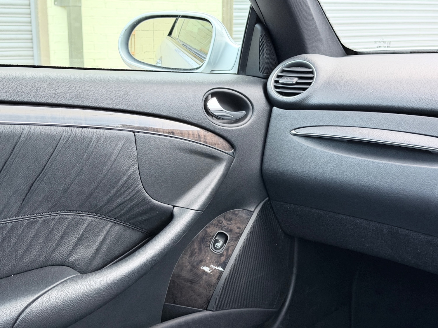 Used Mercedes-Benz CLK 2009 for sale - 76268724: Photo 15