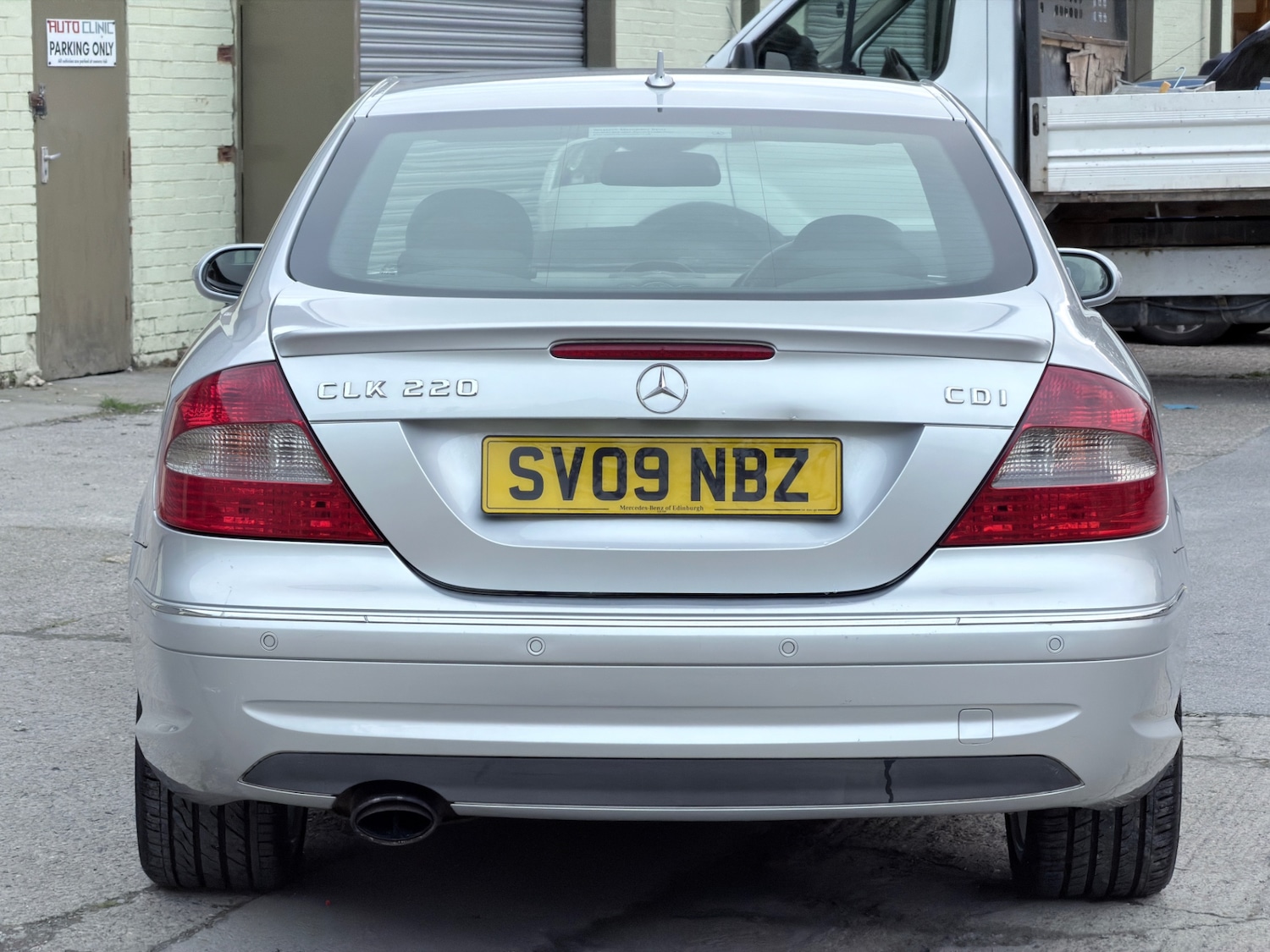 Used Mercedes-Benz CLK 2009 for sale - 76268724: Photo 3