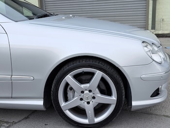 Used Mercedes-Benz CLK 2009 for sale - 76268724: Photo