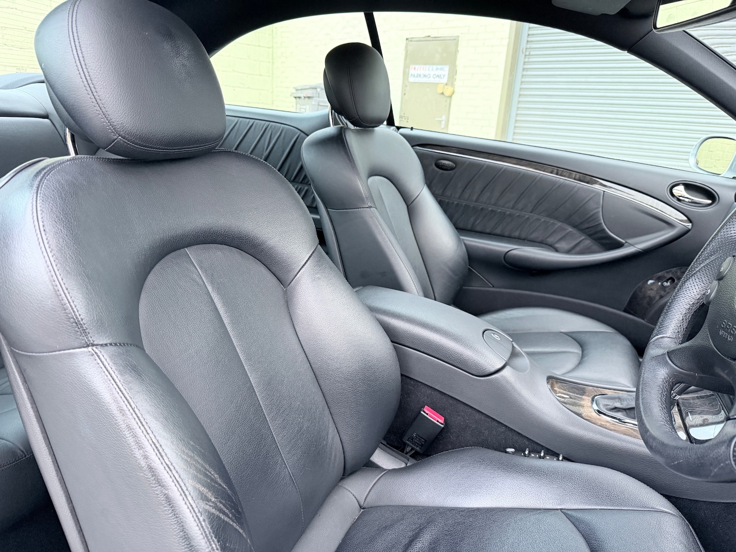 Used Mercedes-Benz CLK 2009 for sale - 76268724: Photo 9