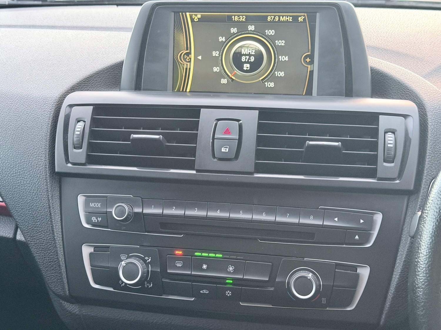 Used BMW 1 Series 2012 for sale - 78025814: Photo 17