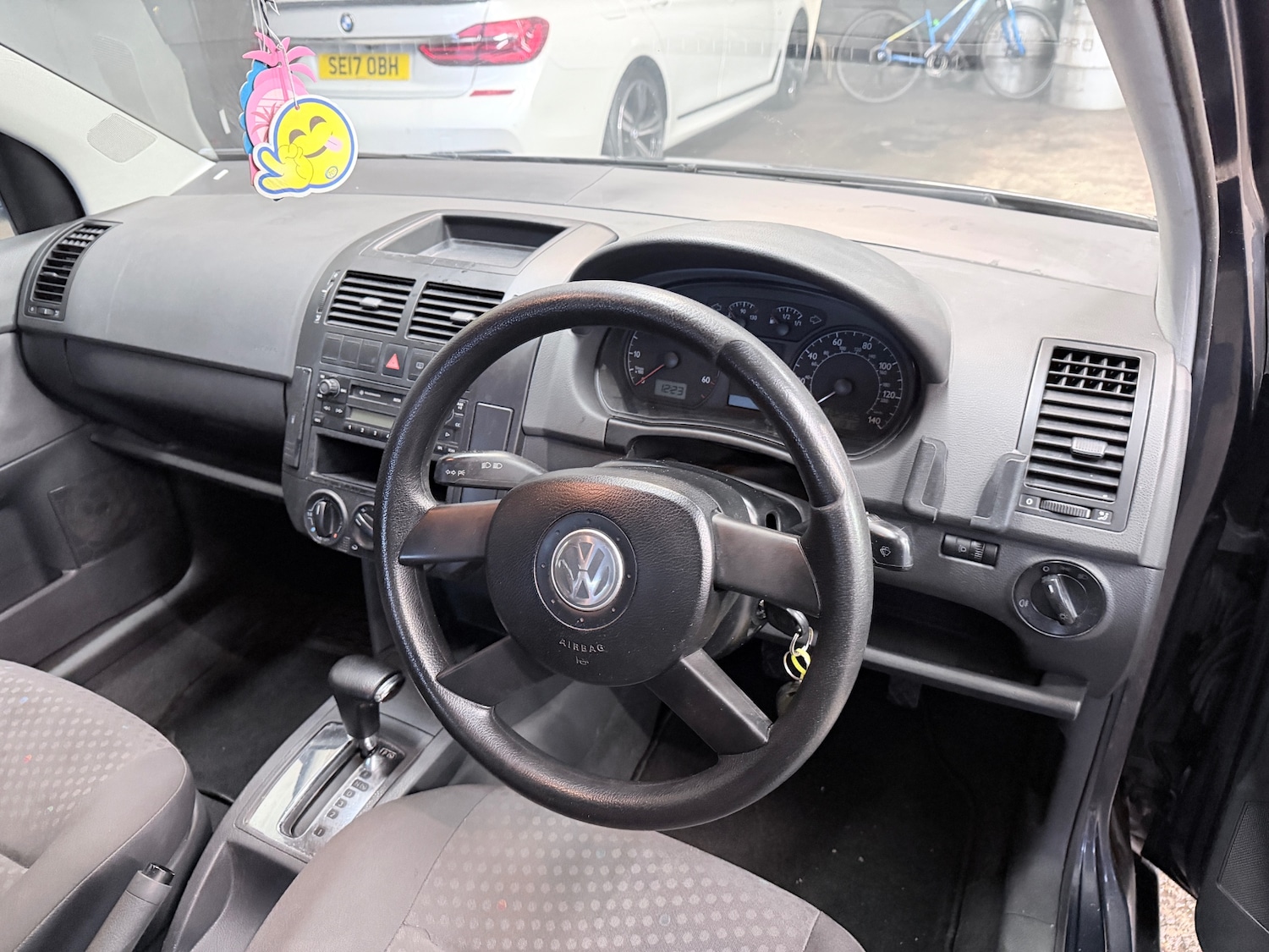 Used Volkswagen Polo 2004 for sale - 77245254: Photo 8