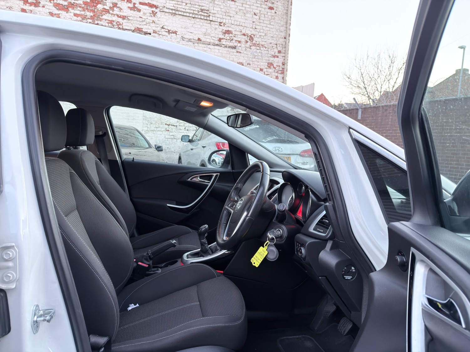 Used Vauxhall Astra 2013 for sale - 77783012: Photo 12