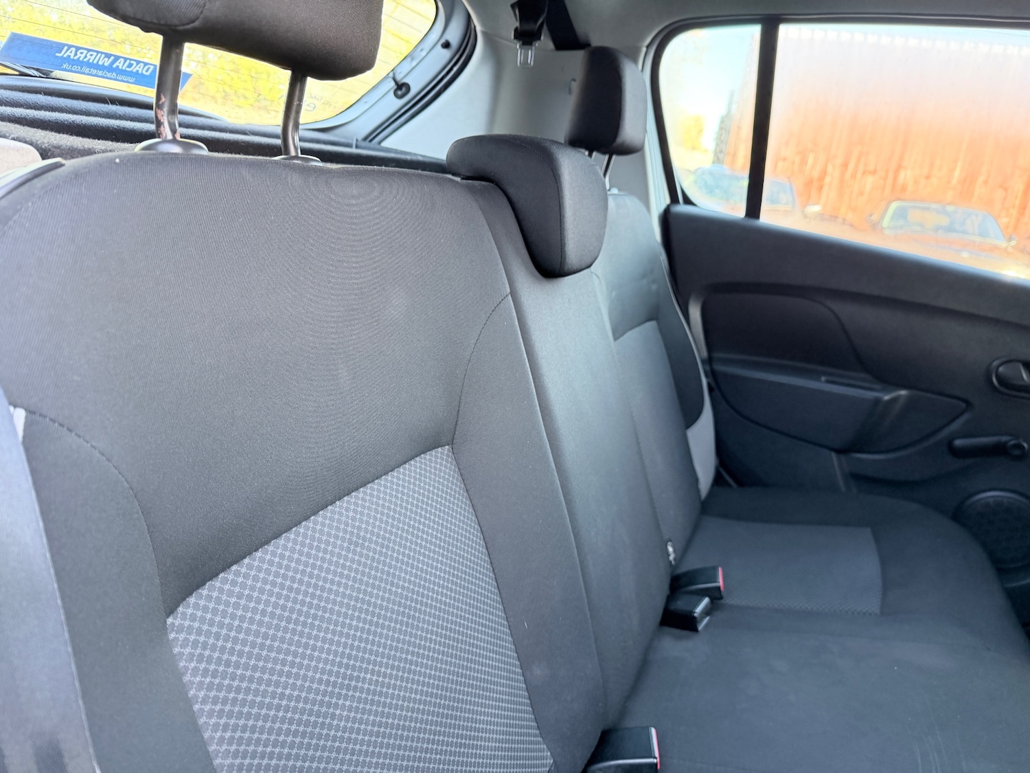 Used Dacia Sandero 2015 for sale - 76347310: Photo 11