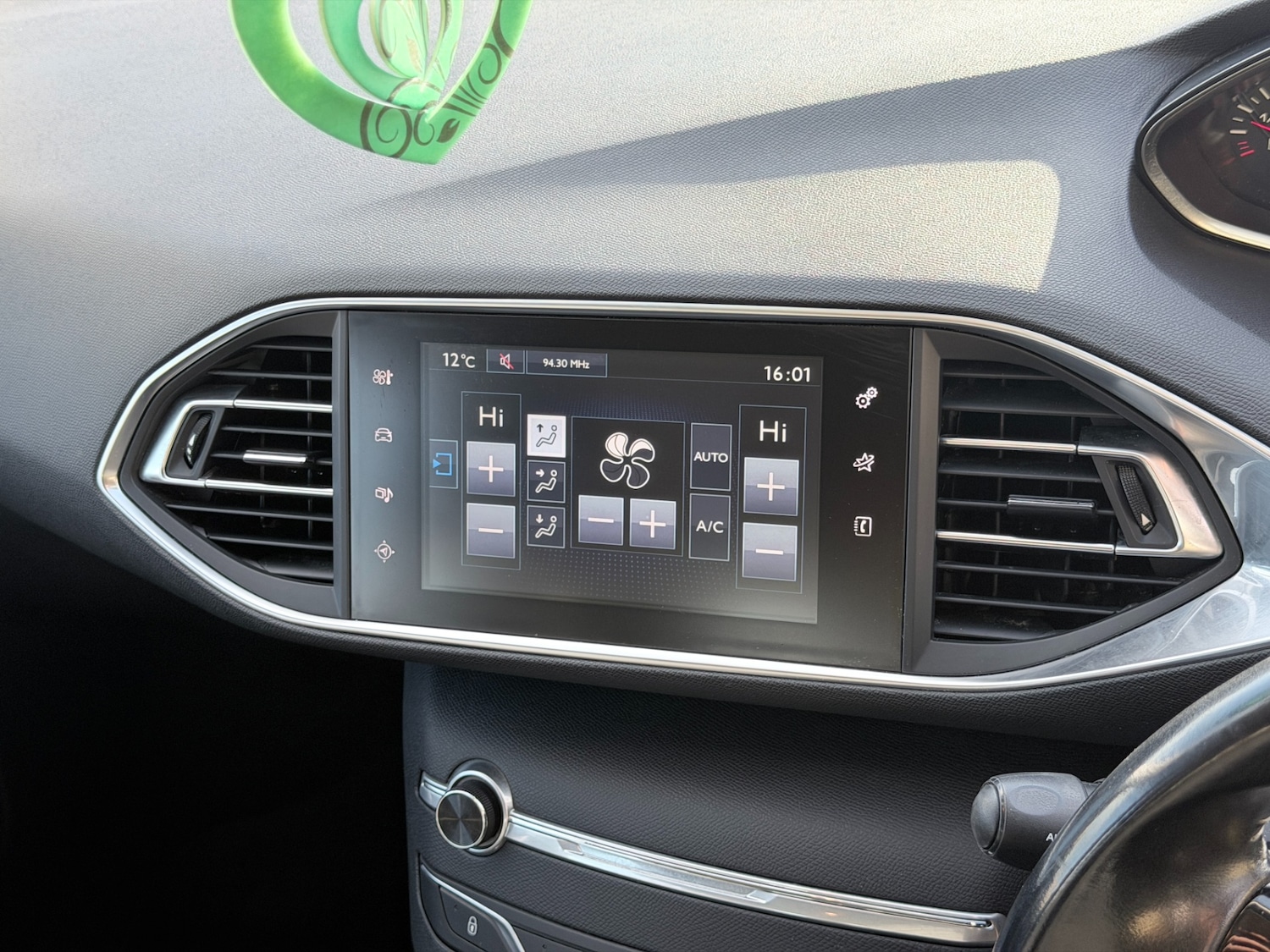 Used Peugeot 308 2016 for sale - 78062555: Photo 14