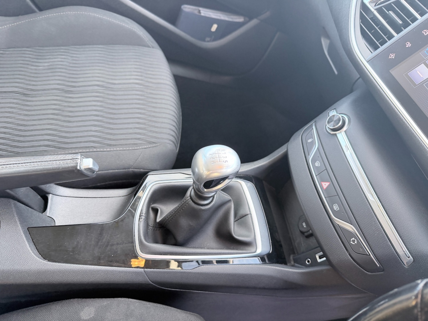 Used Peugeot 308 2016 for sale - 78062555: Photo 15