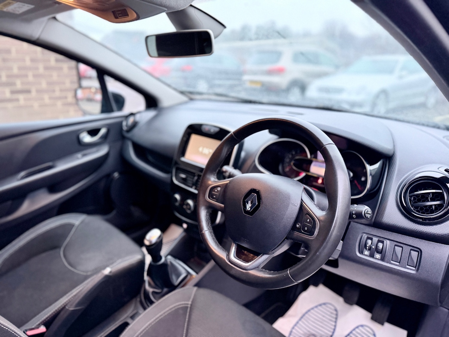 Used Renault Clio 2017 for sale - 77423194: Photo 11