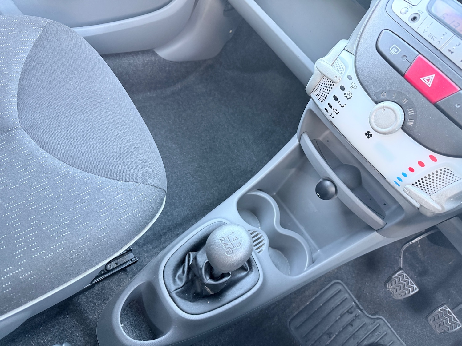 Used Peugeot 107 2009 for sale - 76347320: Photo 12