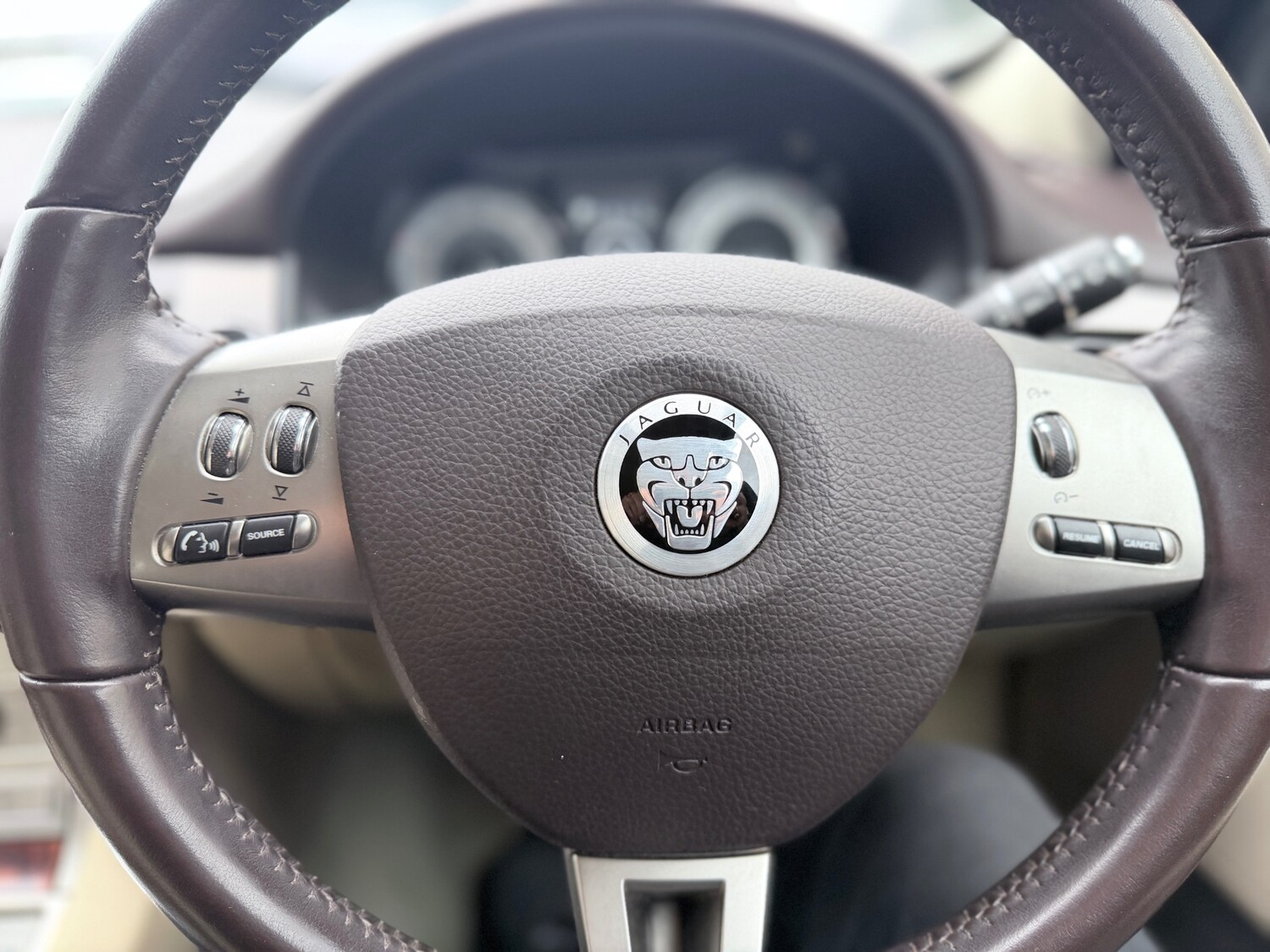 Used Jaguar XF 2010 for sale - 77365587: Photo 10