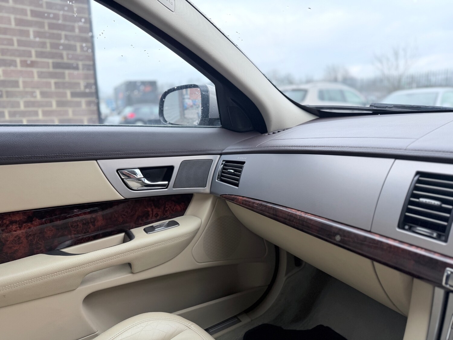 Used Jaguar XF 2010 for sale - 77365587: Photo 18