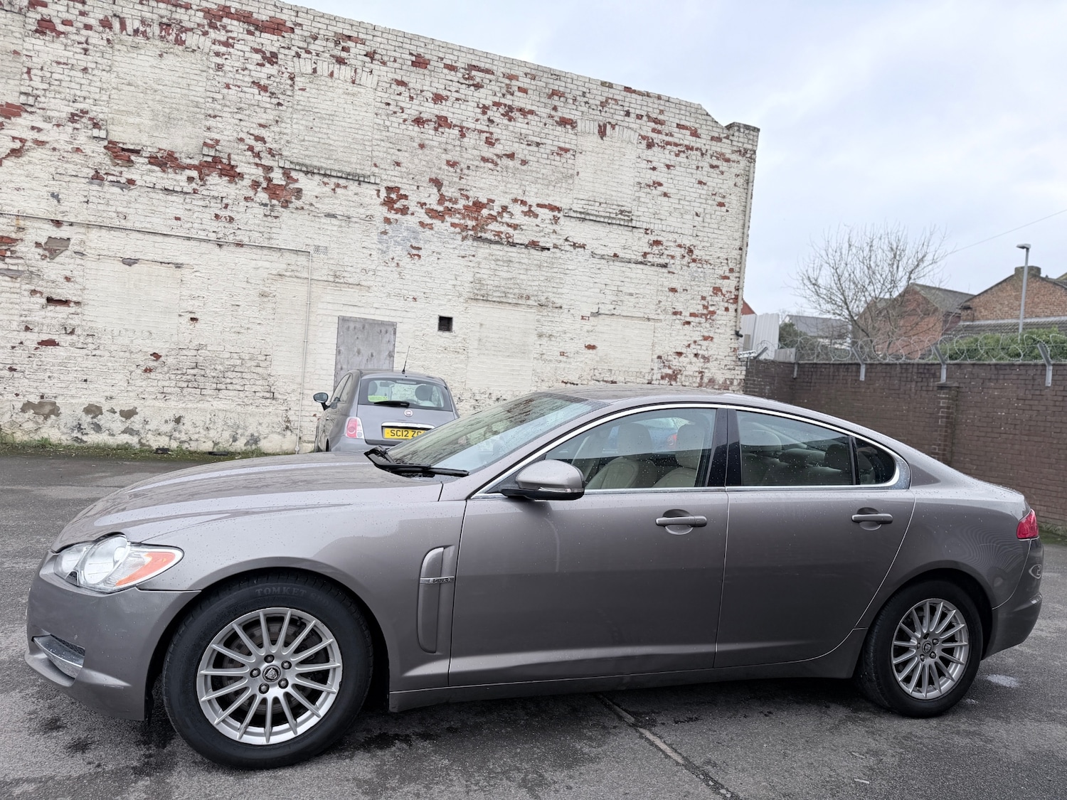 Used Jaguar XF 2010 for sale - 77365587: Photo 3