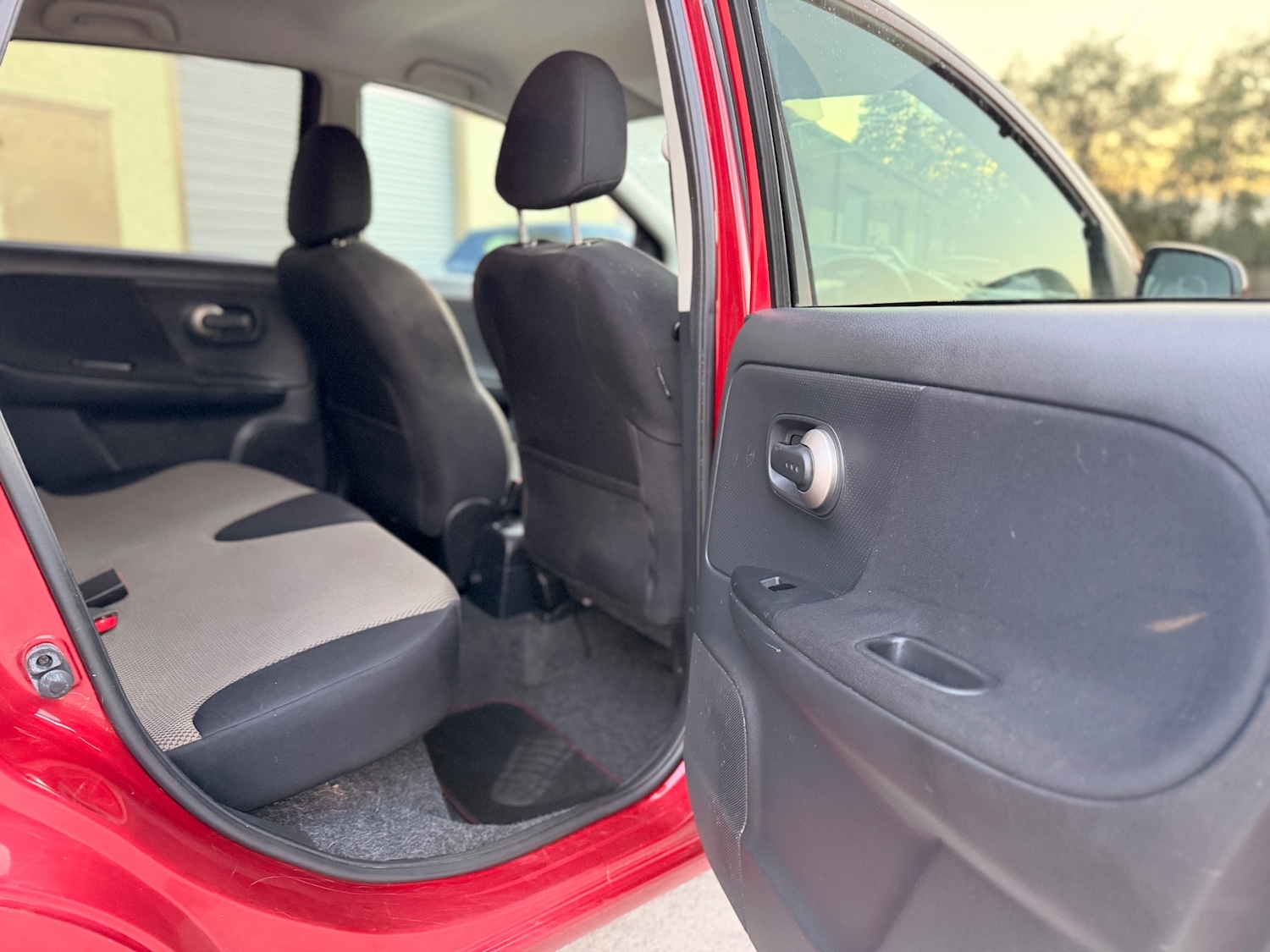 Used Nissan Note 2011 for sale - 76281809: Photo 17