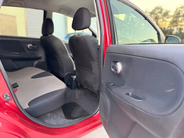 Used Nissan Note 2011 for sale - 76281809: Photo 17