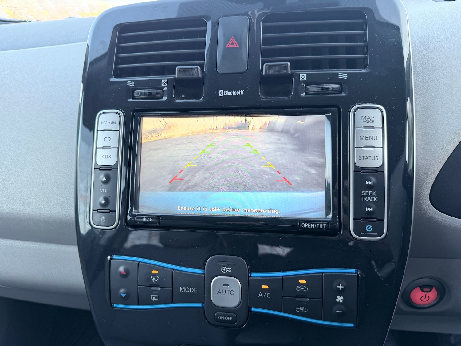 Used Nissan Leaf 2011 for sale - 77166246: Photo 18