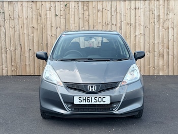 Used Honda Jazz 2011 for sale - 79180669: Photo