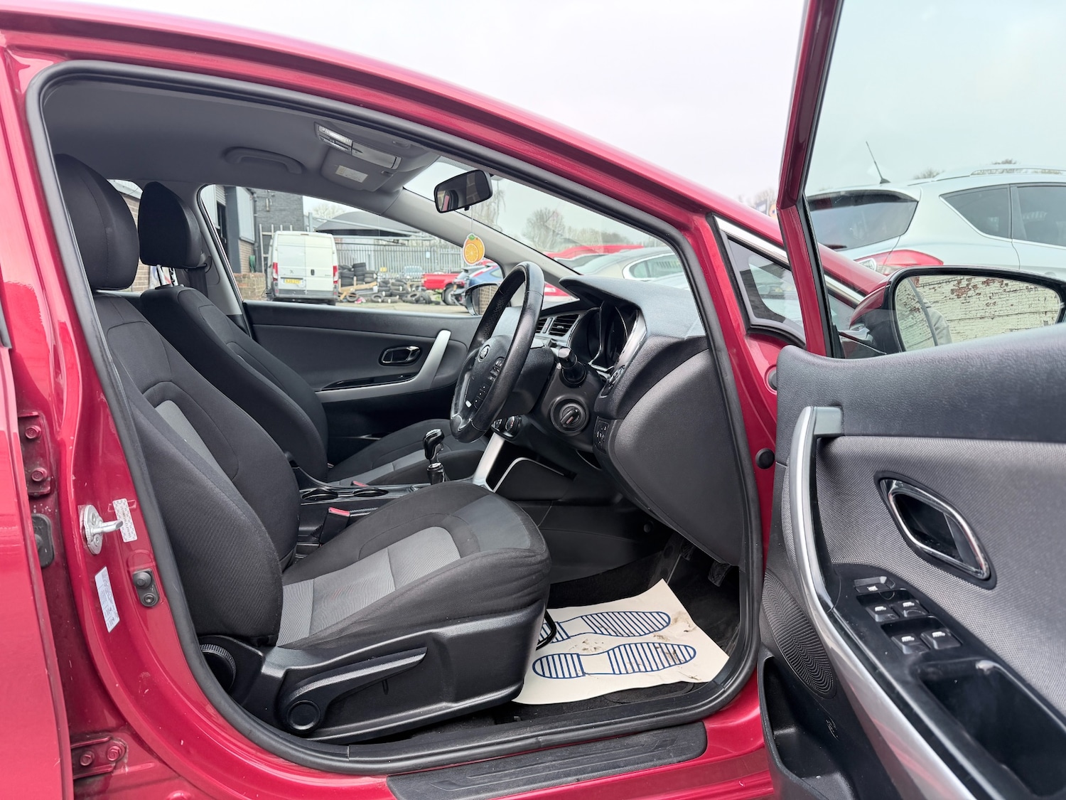 Used Kia Ceed 2013 for sale - 77969533: Photo 11