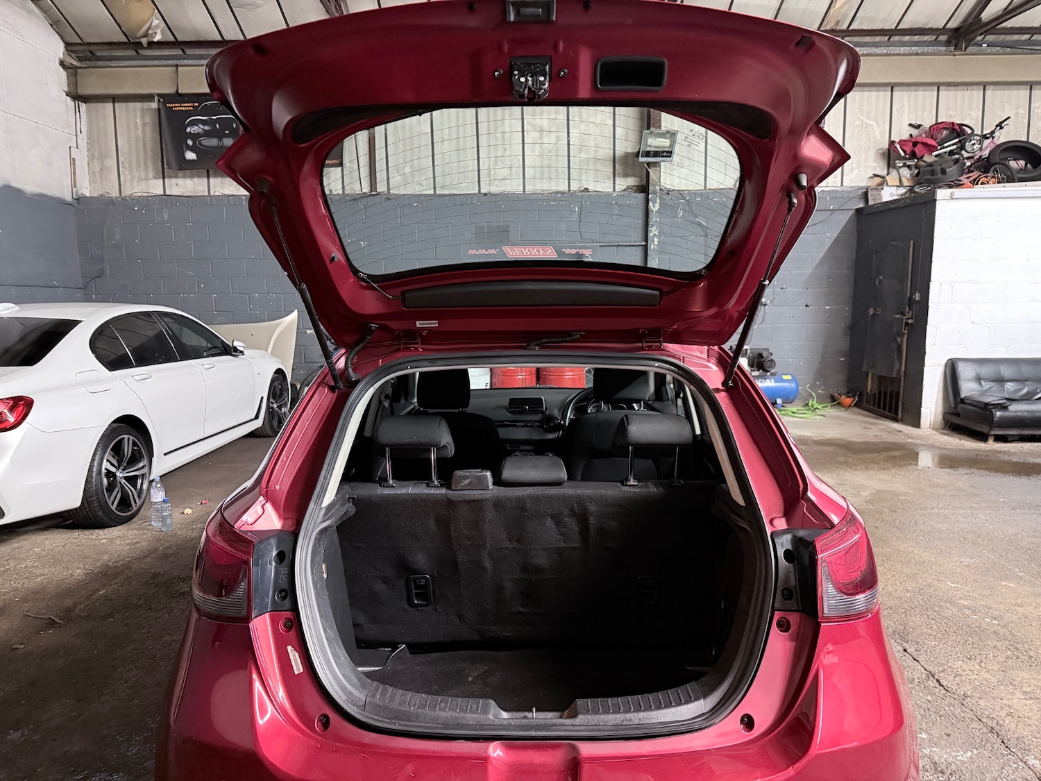 Used Mazda Mazda2 2016 for sale - 77154198: Photo 25