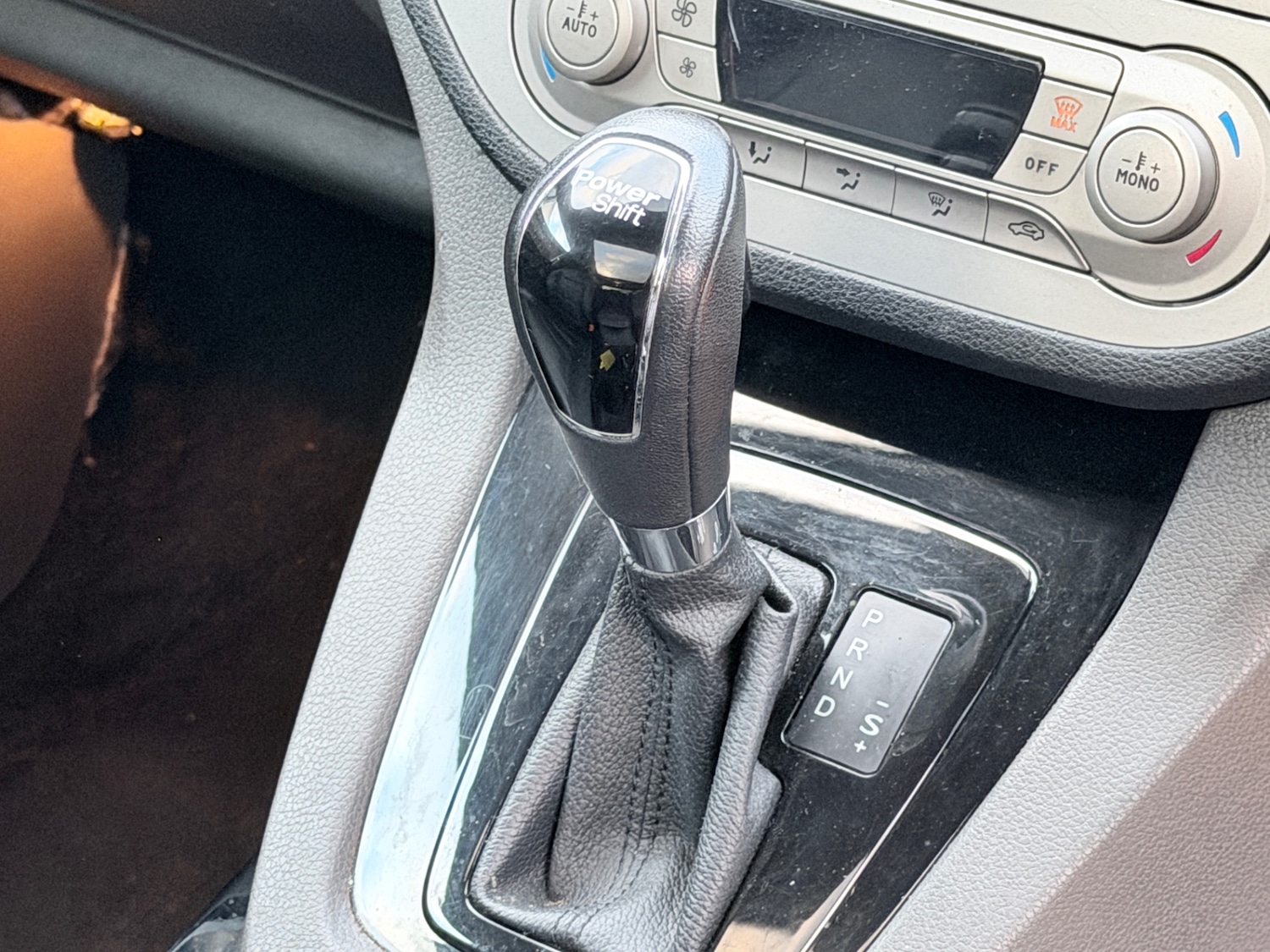 Used Ford Kuga 2012 for sale - 77052161: Photo 13