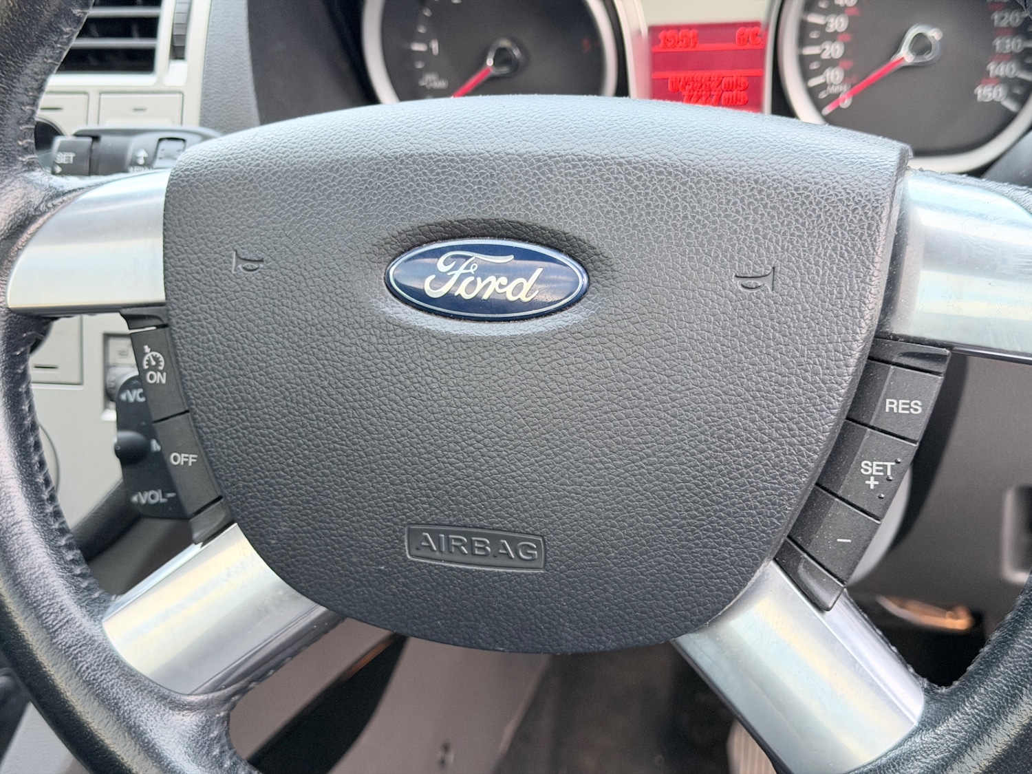 Used Ford Kuga 2012 for sale - 77052161: Photo 16