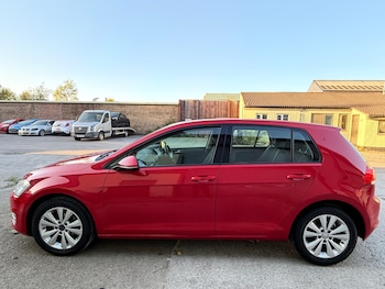 Used Volkswagen Golf 2013 for sale - 76268773: Photo