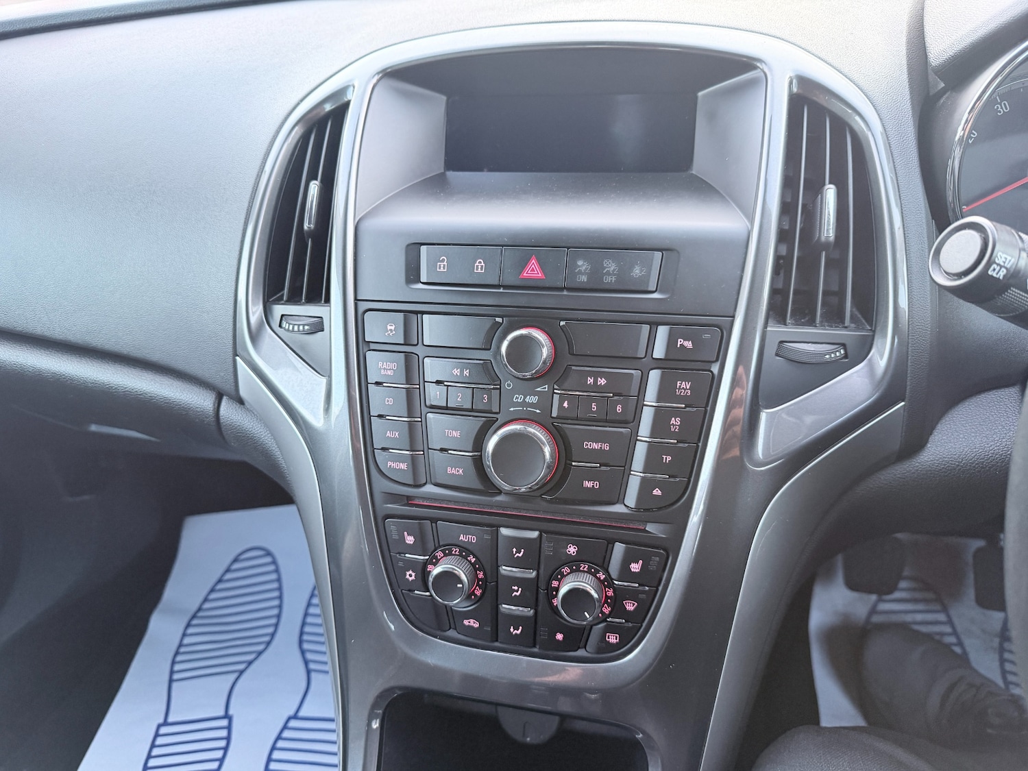 Used Vauxhall Astra 2013 for sale - 78204977: Photo 16