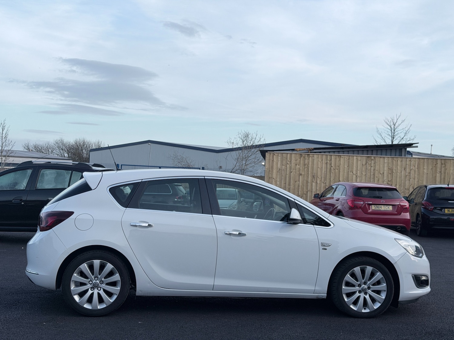 Used Vauxhall Astra 2013 for sale - 78204977: Photo 7