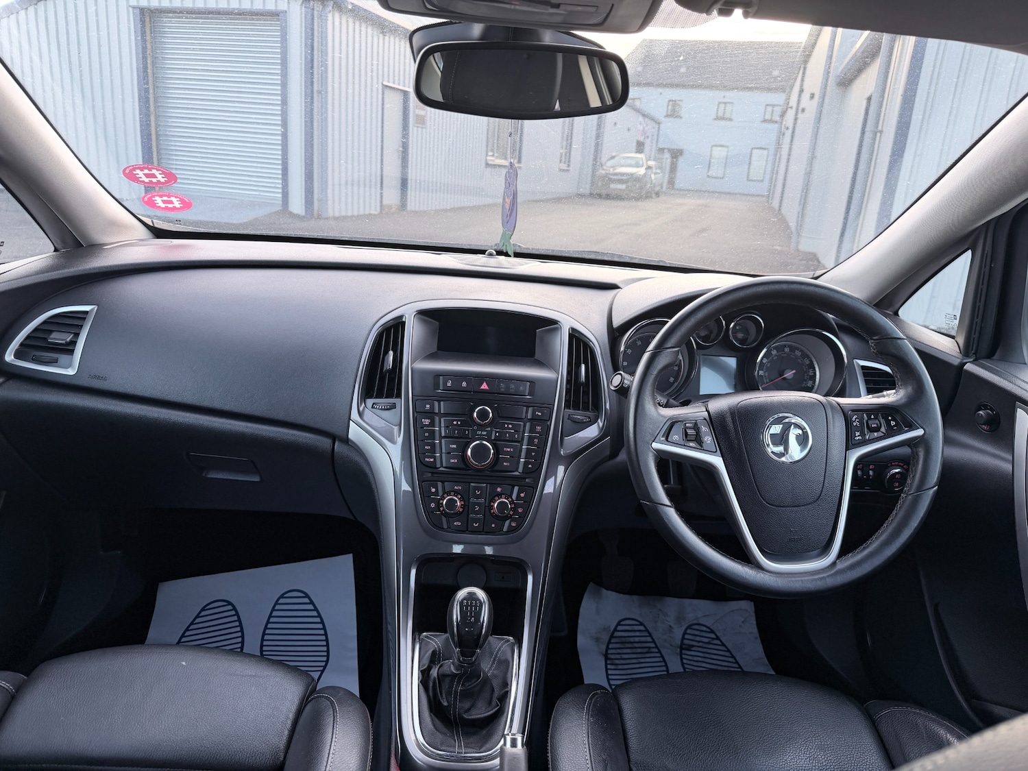 Used Vauxhall Astra 2013 for sale - 78204977: Photo 9