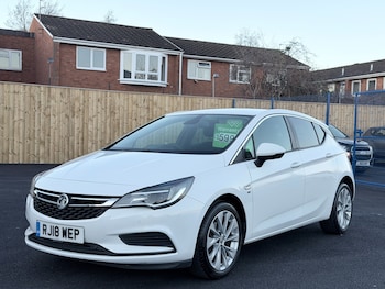 Used Vauxhall Astra 2018 for sale - 78135250: Photo